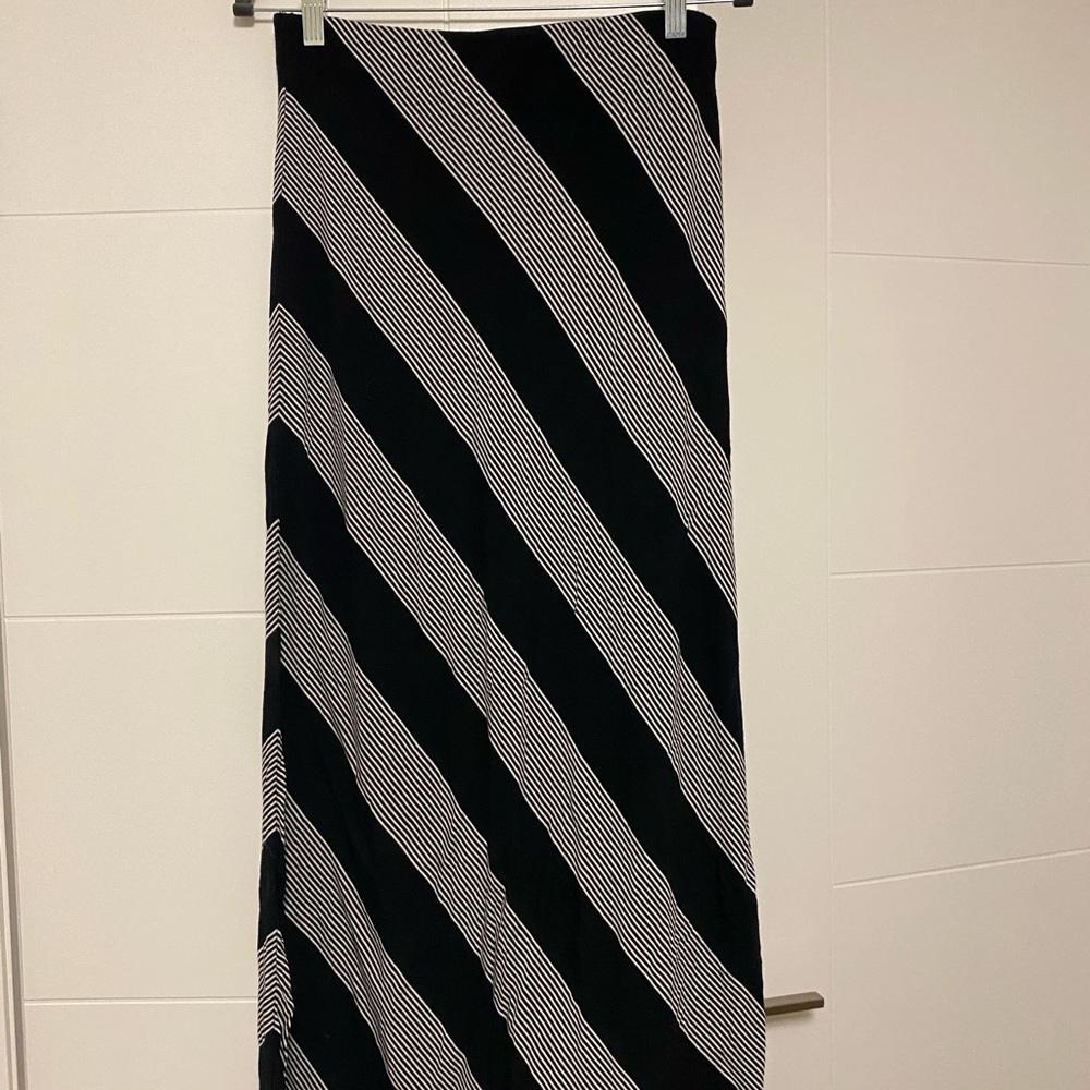 Maxi skirt